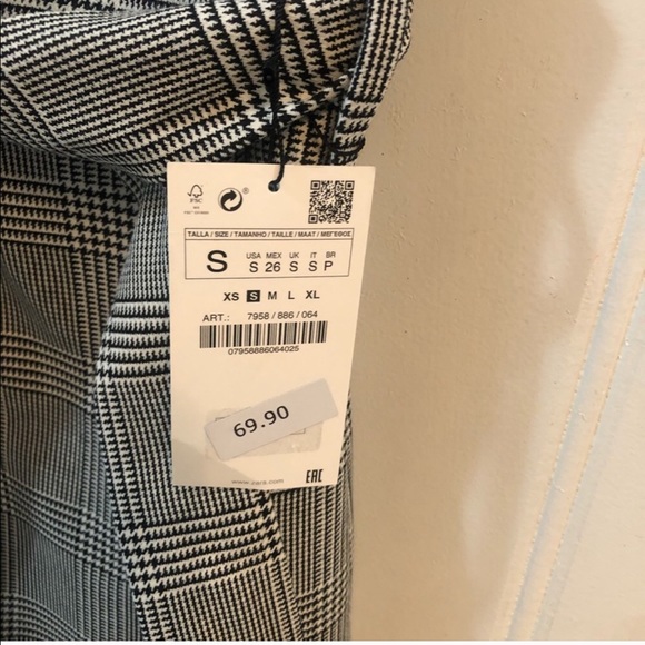 Zara checkered plaid midi skirt - Picture 3 of 4